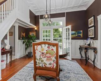 Dining table and 6 chairs