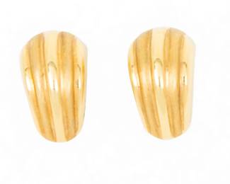 Lot 99
14Kt Yellow Gold Shell Form Earrings, Clip Style 6 g 1 PAIR