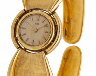 Lot 58
Ebel (Switzerland) 750 Gold Lady's Bracelet Watch 1960, W 2.2" 39 g 1 PC