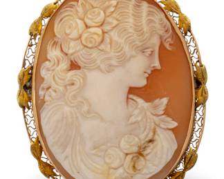 Lot 86
14K Yellow Gold with Carved Cameo Brooch Pendant 1900, H 1.8" 11.5 g 1 PC