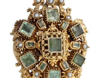 Lot 45
Austro Hungary Emerald and 800 Silver Brooch 1850, H 2.5" W 1.7" 49 g 1 PC