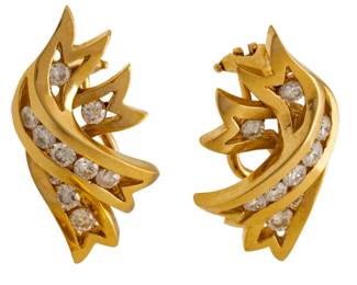 Lot 43
14k Yellow Gold and Diamond Ribbon Earrings H 1" 10 g 2 PCS