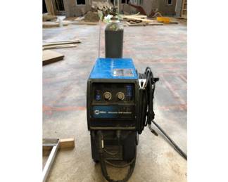 Millermatic 350P Aluminum MIG Welder with XR-A Aluma-Pro Lite Gun