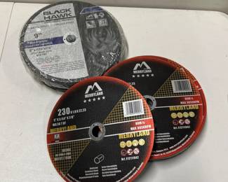 Merryland & Black Hawk 9" Abrasive Discs – Contractor Grade Set of 49