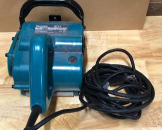 Makita 9741 Electric Wheel Sander - Finishing Tool