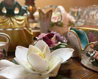 Porcelain & figurines