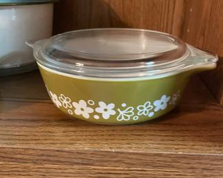 Vintage Pyrex Spring Blossom casserole dish with lid.