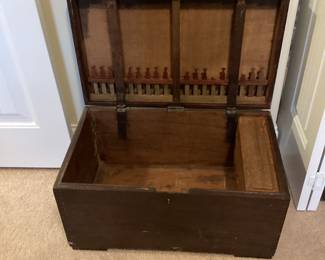 Chinese coin money box