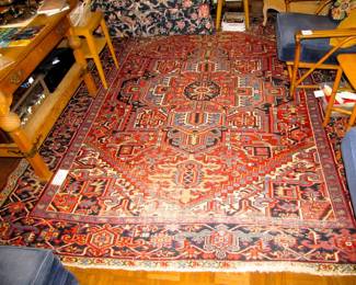 Antique HAND-WOVEN HERIZ Persian rug 10'x8.'