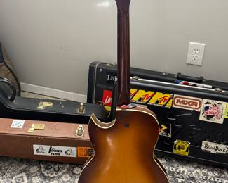 Kay Galaxie with single Barney Kessel "Kleenex Box" Pickup