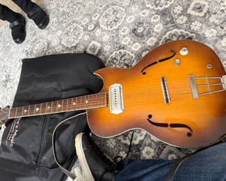 Kay Galaxie with single Barney Kessel "Kleenex Box" Pickup