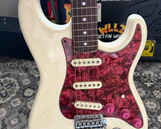 Squier Strat....A surprisingly good one!