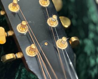 Working Man J-45 Antique Walnut