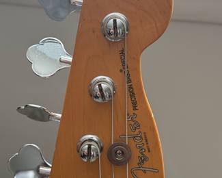Fender Precision Bass Special