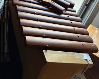 Oscar Schmidt 13-key wooden xylophone w/ 10 mallets