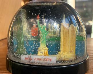 Historic snow globe.....
