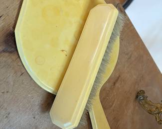 Vintage bakelite vanity pieces.