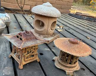 Vtg Japanese pagoda lanterns