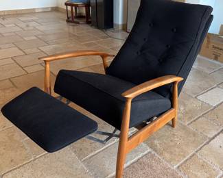 Vintage Milo Baughman Recliner - Thayer Coggin 