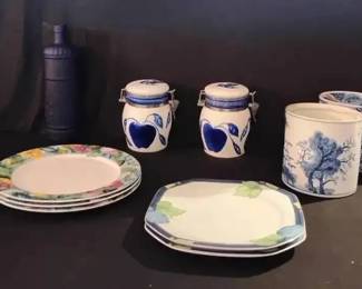 KO384Floral, White  Blue China Mix 