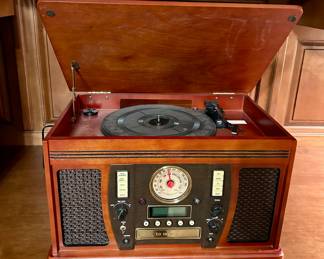 Vintage-style multimedia entertainment center 