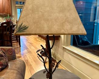 Pinecone Lodge Lamp