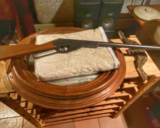 Vintage Daisy model air gun