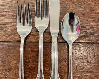 Rogers Bros. 6 pc. Place setting 