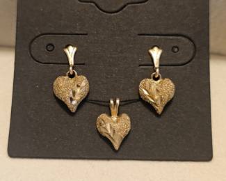 14kt Earrings & Pendant