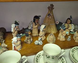33 pcs. Native American Indian Nativity set