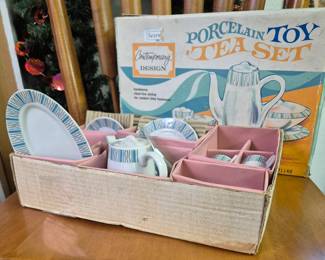 "Sears Porcelain Toy Tea Set" vintage children's tea set