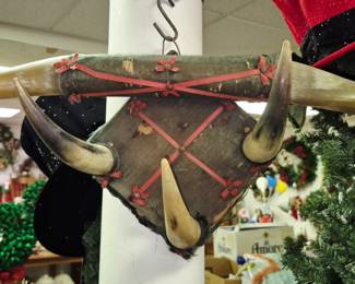 Vintage western horns wall coat/hat rack