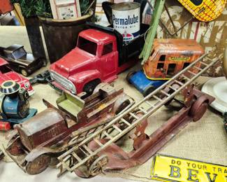 Vintage metal toy firetruck 