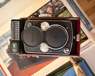 Yashica Mat EM