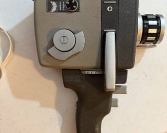 Elmo 8-S zoom auto eye 8mm camera