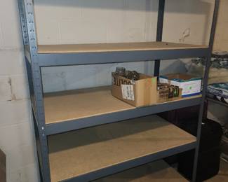 Shelving unit