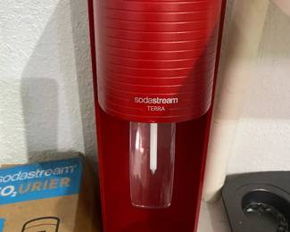 SODASTREAM TERRA SPARKLING WATER MAKER