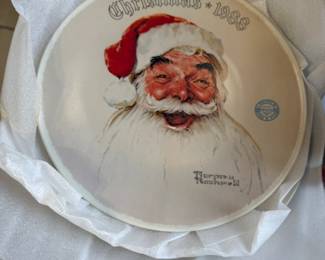 1988 NORMAN ROCKWELL CHRISTMAS COLLECTOR PLATE