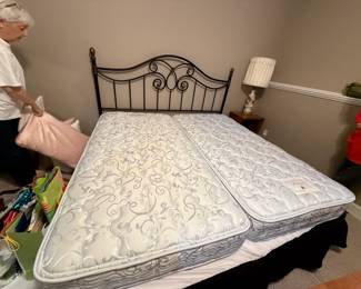 SPLIT KING MATTRESS SET ON METAL BED FRAME W/KING HEADBOARD