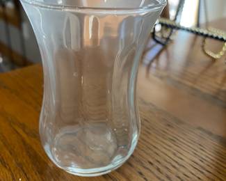 TULIP-SHAPED TURKISH TEA GLASSES  W/SAUCERS