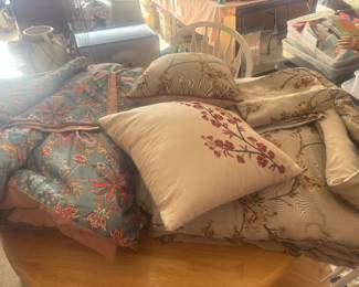 Lots of pillows