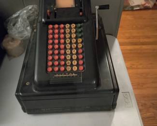 Antique cash register 