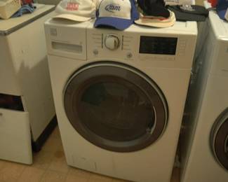 Kenmore Washer/ Dryer