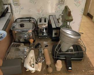 Vintage kitchen gadgets 