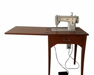 Vintage Singer 237 Sewing Machine & Table