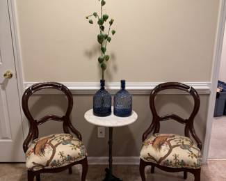 Victorian side chairs, art glass vases, marble top side table