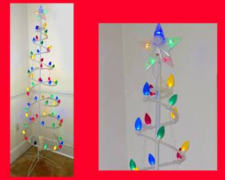 Cool Christmas Tree; Lights Flash, Go up and Down, then Down and Up; Mesmerizing 