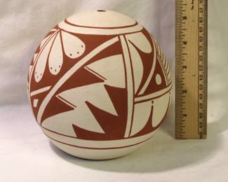 Taos/Jemez Geometric Seed Pot