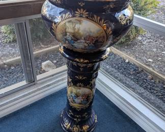 Unique Victorian Motif plant stand.