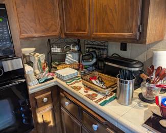Kitchen wares and items under cabinets - you can come and dig!